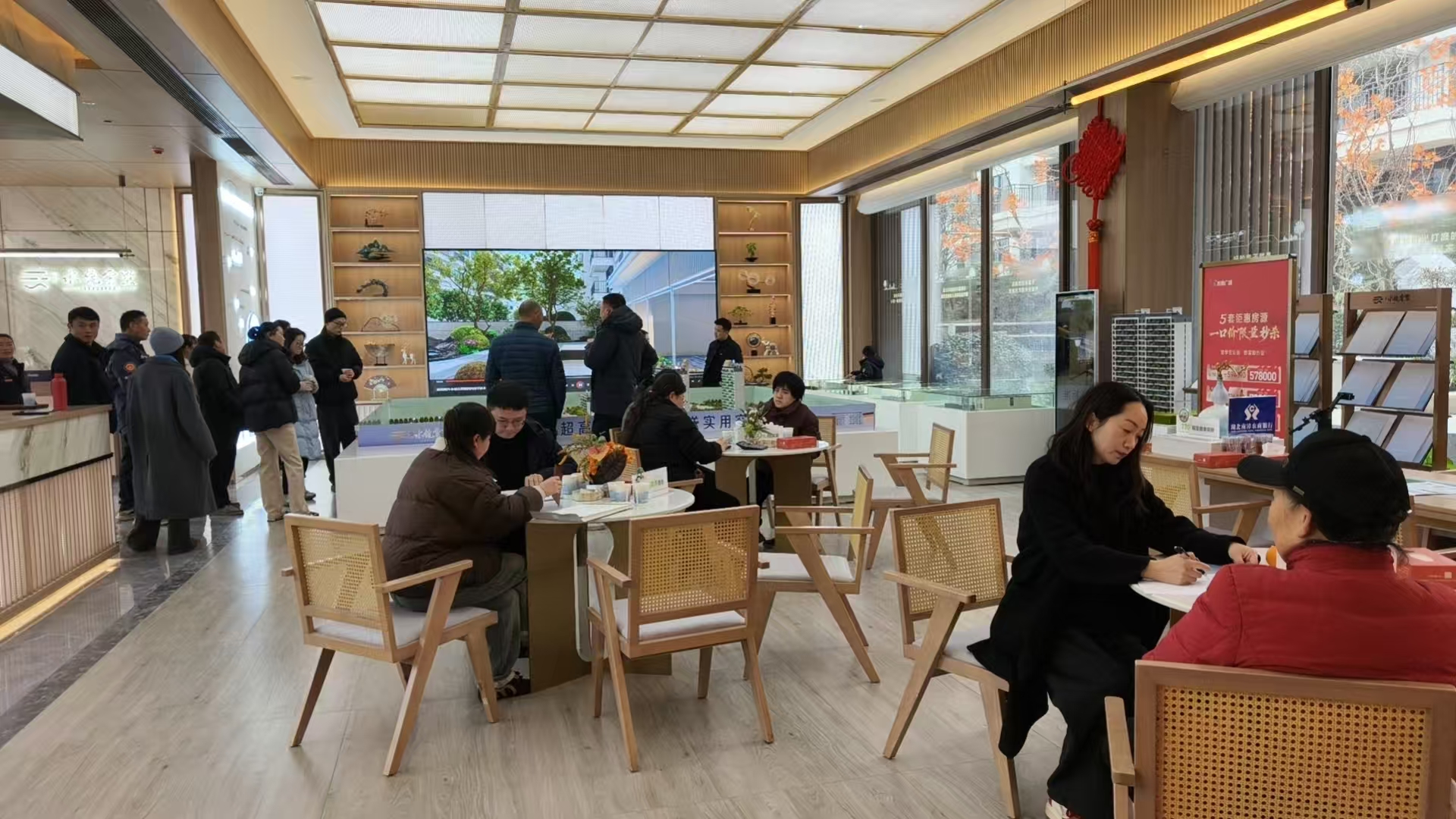 1771915450947577.jpg 1771915450947577.jpg