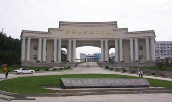 襄陽(yáng)職業(yè)_meitu_13.jpg
