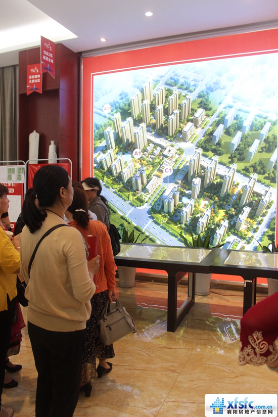 2615000376a2f7e2746067.jpg IMG_5565.JPG