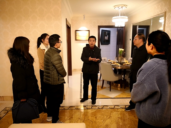 許局長(zhǎng)1.jpg