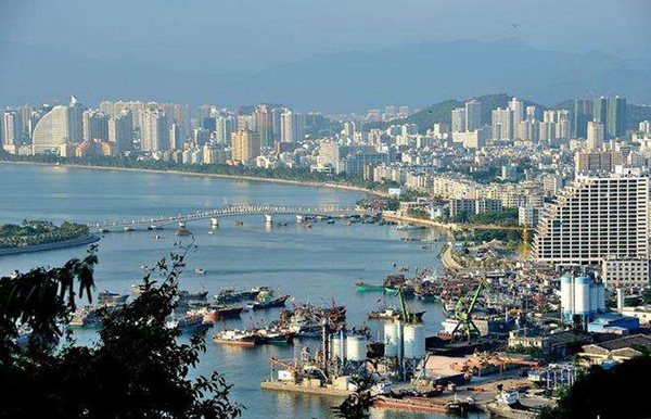 02172716806b1a84f73730.jpg 海南2.jpg