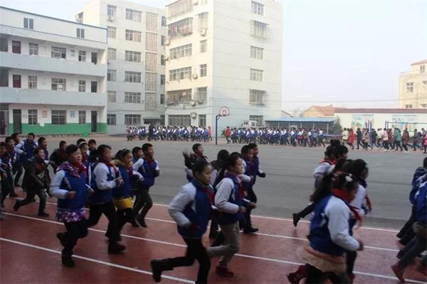 微信圖片學生.jpg