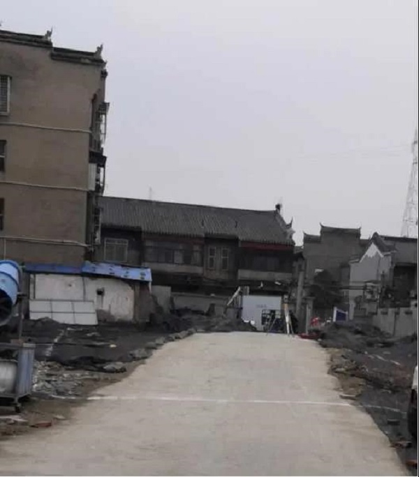 2417572646cd4ac63a9698.jpg 17.jpg